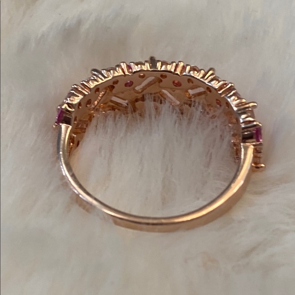 Pink Cluster Band - Picture 5 of 6